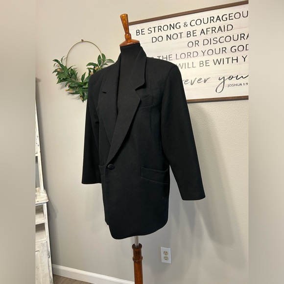 Wool Jacket - Picture 3 of 7